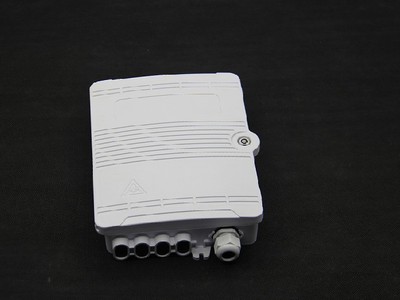 聯(lián)城通信設(shè)備 專業(yè)供應(yīng)長春、哈爾濱、青島光纖分纖箱，助力區(qū)域通訊網(wǎng)絡(luò)升級